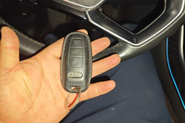 Used Audi A8 2021 A8L 50 TFSI quattro Comfort Model Vehicle Key