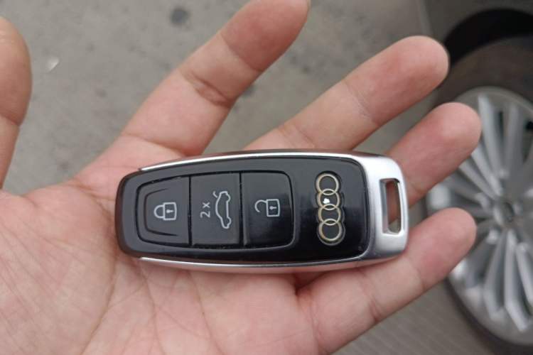 Used Audi A8 2021 A8L 50 TFSI quattro Comfort Model Vehicle Key