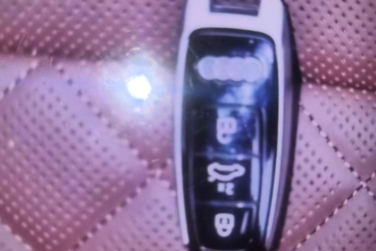 Used Audi A8 2021 A8L 50 TFSI quattro Comfort Model Vehicle Key