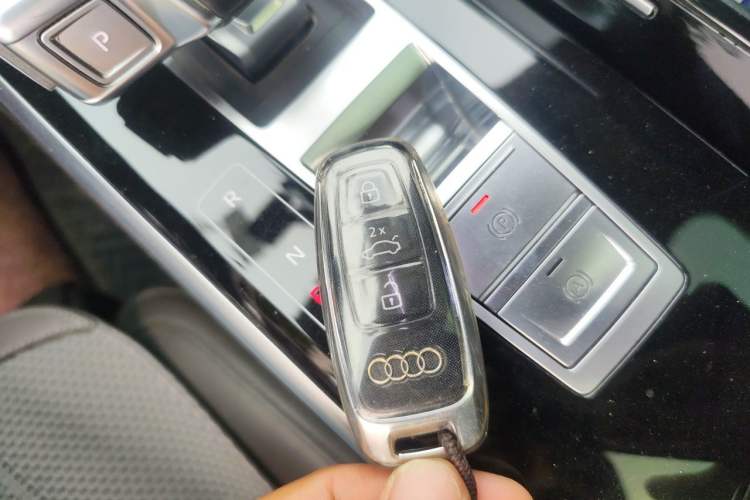 Used Audi A8 2021 A8L 50 TFSI quattro Comfort Model Vehicle Key