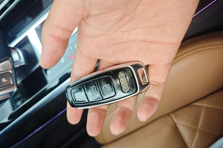 Used Audi A8 2021 A8L 50 TFSI quattro Comfort Model Vehicle Key
