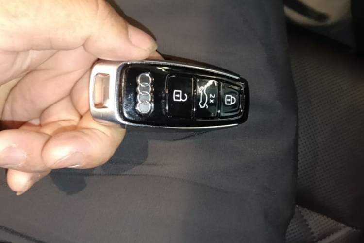 Used Audi A8 2021 A8L 50 TFSI quattro Comfort Model Vehicle Key
