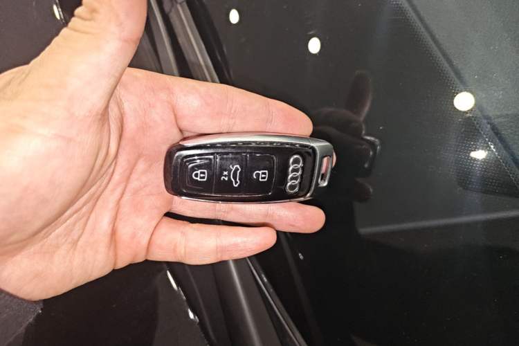 Used Audi A8 2021 A8L 50 TFSI quattro Comfort Model Vehicle Key
