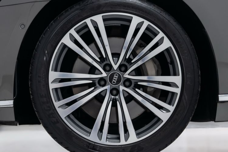 Used Audi A8 2021 A8L 55 TFSI quattro Prestige Edition Exterior 6