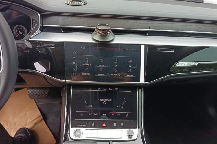 Used Audi A8 2021 A8L 50 TFSI quattro Comfort Model Audio And AC Panel
