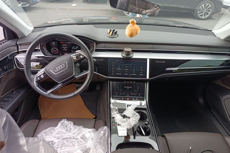 Used Audi A8 2021 A8L 50 TFSI quattro Comfort Model Center Console