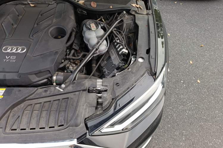 Used Audi A8 2021 A8L 50 TFSI quattro Comfort Model Engine Bay Left