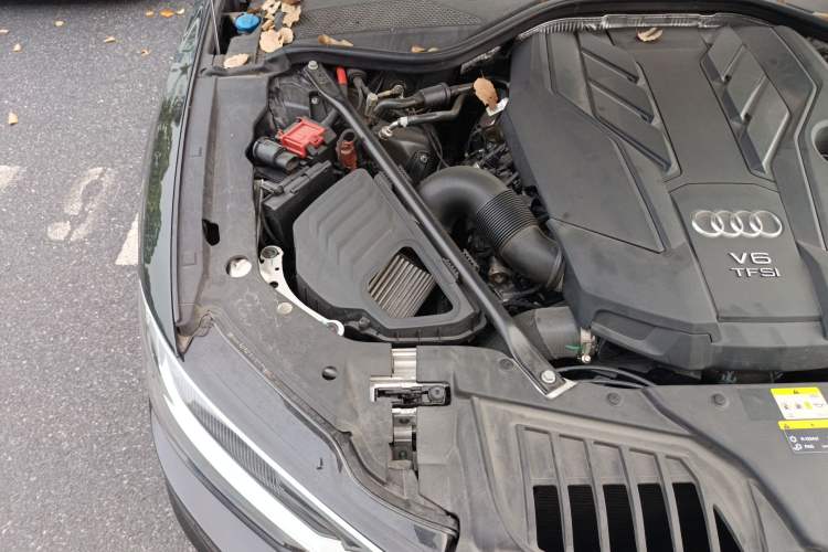 Used Audi A8 2021 A8L 50 TFSI quattro Comfort Model Engine Bay Right