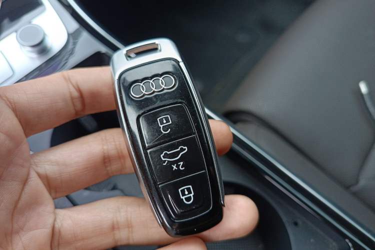 Used Audi A8 2021 A8L 50 TFSI quattro Comfort Model Vehicle Key