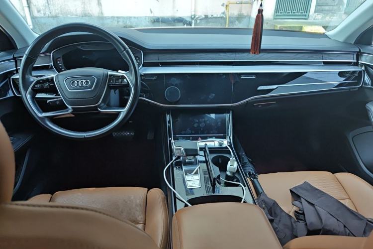 Used Audi A8 2022 A8L 50 TFSI quattro Comfort Edition Collector's Model Center Console
