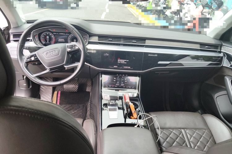 Used Audi A8 2022 A8L 50 TFSI quattro Comfort Edition Collector's Model Center Console