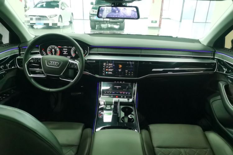 Used Audi A8 2022 A8L 50 TFSI quattro Comfort Edition Collector's Model Center Console