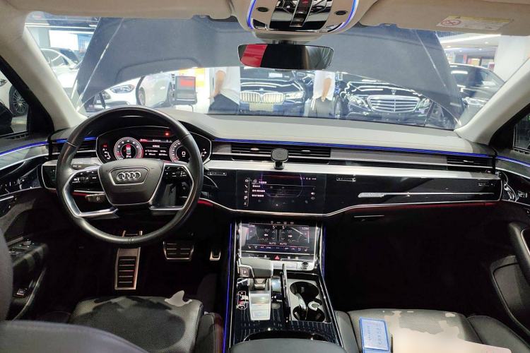 Used Audi A8 2022 A8L 50 TFSI quattro Comfort Edition Collector's Model Center Console