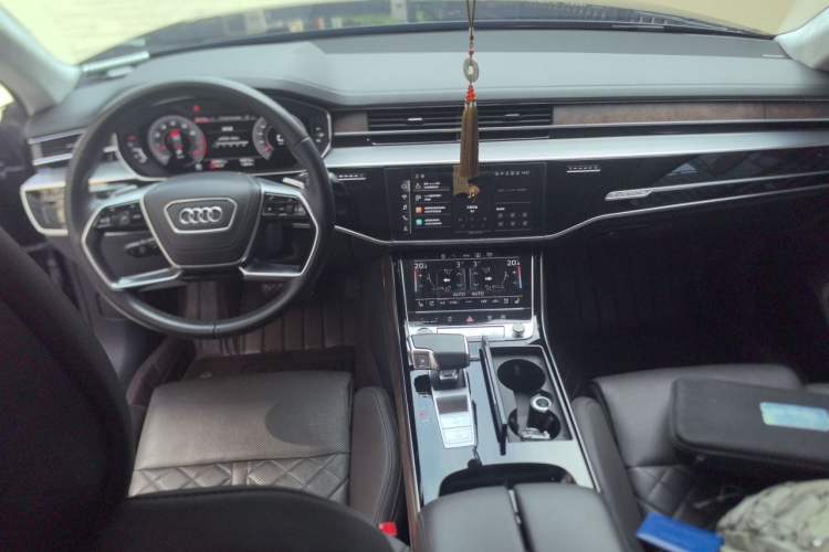 Used Audi A8 2022 A8L 55 TFSI quattro Luxury Edition Collector's Model Center Console