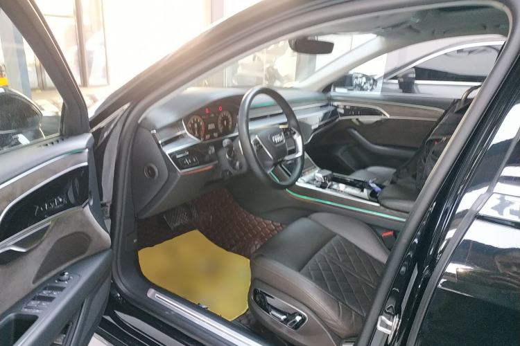 Used Audi A8 2022 A8L 50 TFSI quattro Comfort Edition Collector's Model Driver Seat