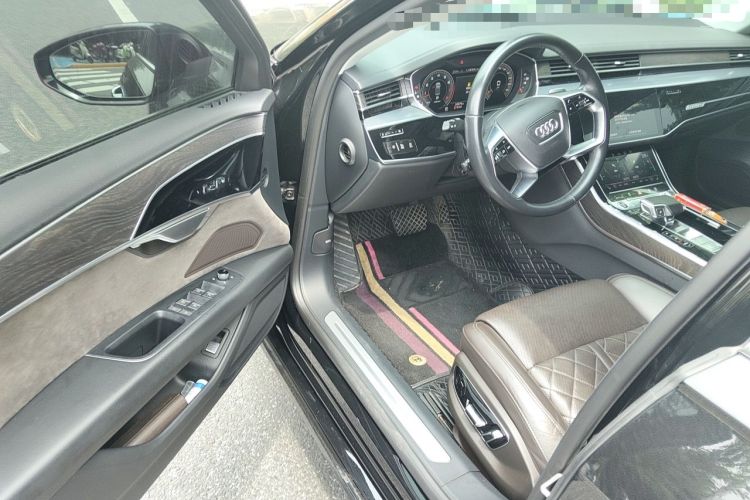 Used Audi A8 2022 A8L 50 TFSI quattro Comfort Edition Collector's Model Driver Seat