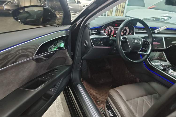 Used Audi A8 2022 A8L 50 TFSI quattro Comfort Edition Collector's Model Driver Seat