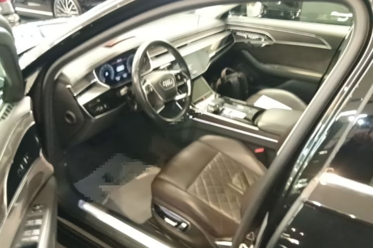 Used Audi A8 2022 A8L 50 TFSI quattro Comfort Edition Collector's Model Driver Seat