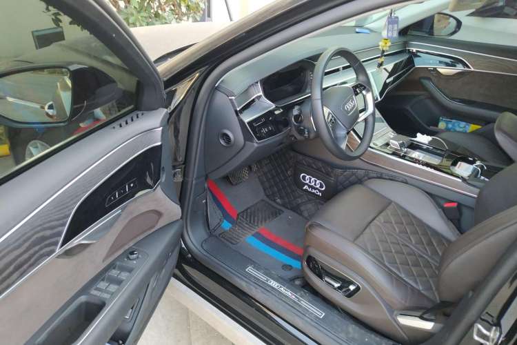 Used Audi A8 2022 A8L 50 TFSI quattro Comfort Edition Collector's Model Driver Seat