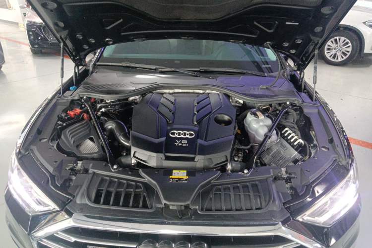 Used Audi A8 2022 A8L 50 TFSI quattro Comfort Edition Collector's Model Engine Bay
