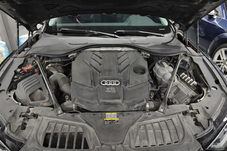 Used Audi A8 2022 A8L 50 TFSI quattro Comfort Edition Collector's Model Engine Bay