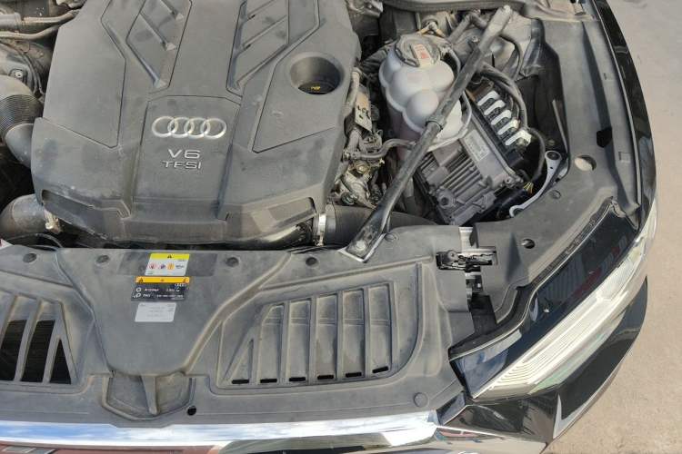 Used Audi A8 2022 A8L 55 TFSI quattro Luxury Edition Collector's Model Engine Bay Left