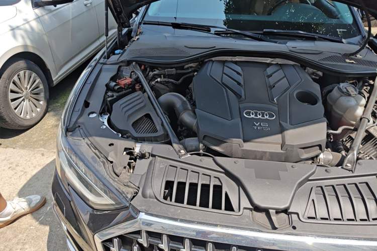 Used Audi A8 2022 A8L 50 TFSI quattro Comfort Edition Collector's Model Engine Bay Right