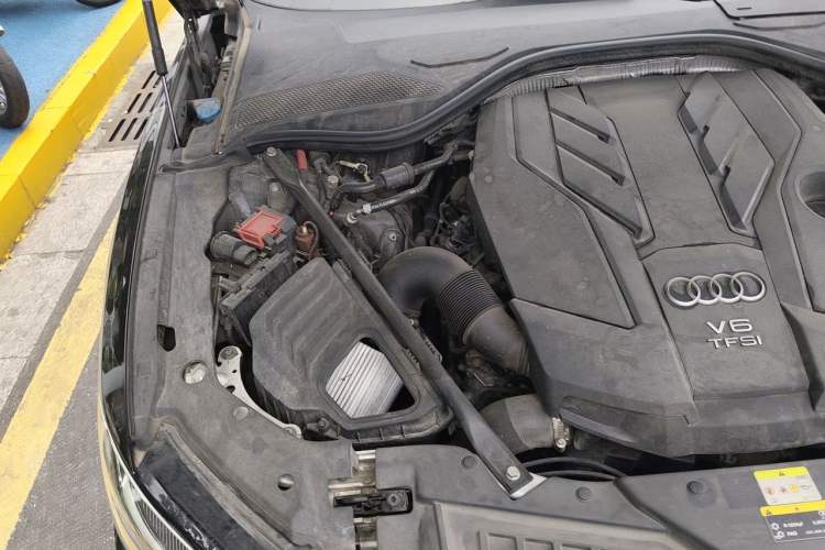 Used Audi A8 2022 A8L 50 TFSI quattro Comfort Edition Collector's Model Engine Bay Right