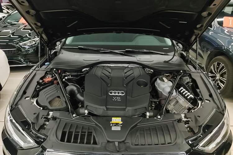 Used Audi A8 2022 A8L 50 TFSI quattro Comfort Edition Collector's Model Engine Bay