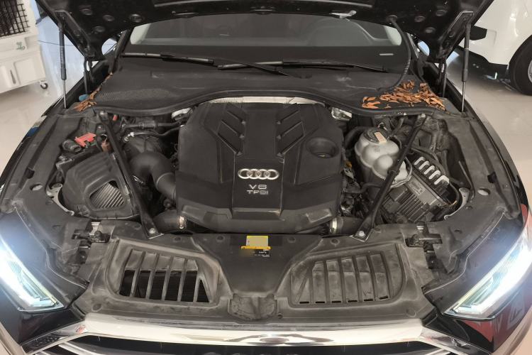 Used Audi A8 2022 A8L 50 TFSI quattro Comfort Edition Collector's Model Engine Bay