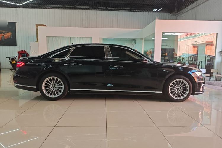 Used Audi A8 2022 A8L 50 TFSI quattro Comfort Edition Collector's Model Exterior 3