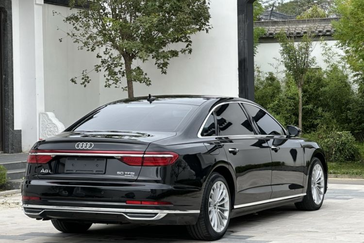 Used Audi A8 2022 A8L 50 TFSI quattro Comfort Edition Collector's Model Exterior 3