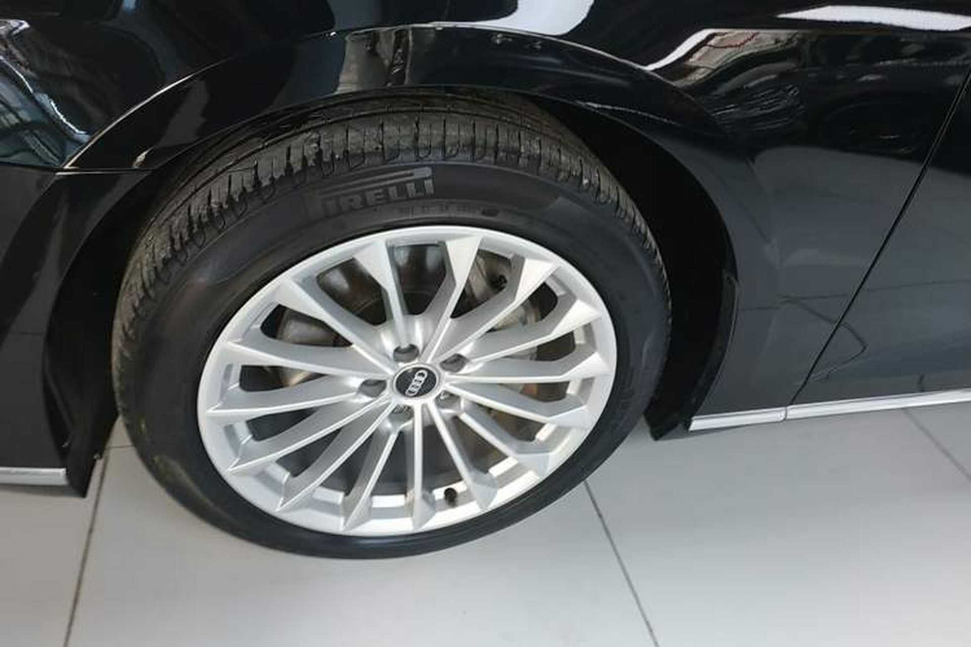 Used Audi A8 2022 A8L 50 TFSI quattro Comfort Edition Collector's Model Exterior 4