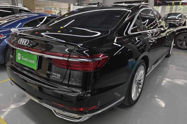 Used Audi A8 2022 A8L 50 TFSI quattro Comfort Edition Collector's Model Exterior 5