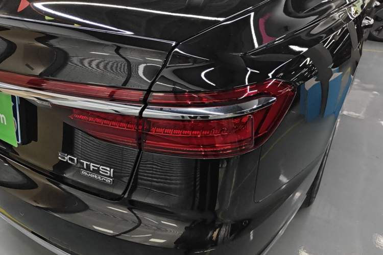 Used Audi A8 2022 A8L 50 TFSI quattro Comfort Edition Collector's Model Exterior 6