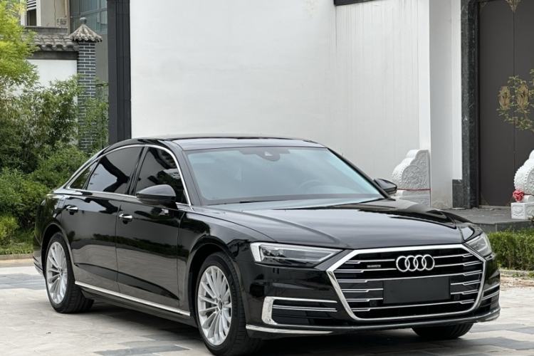 Used Audi A8 2022 A8L 50 TFSI quattro Comfort Edition Collector's Model Exterior 6
