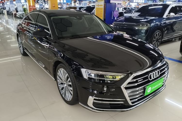 Used Audi A8 2022 A8L 50 TFSI quattro Comfort Edition Collector's Model Front Right 45 Deg
