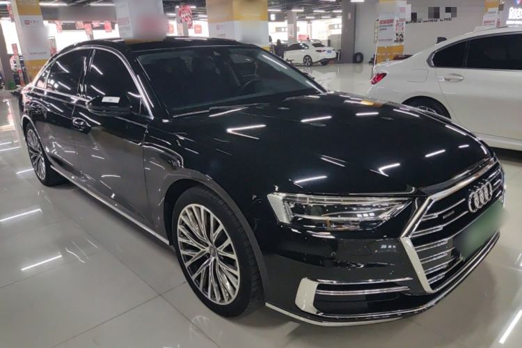 Used Audi A8 2022 A8L 50 TFSI quattro Comfort Edition Collector's Model Front Right 45 Deg