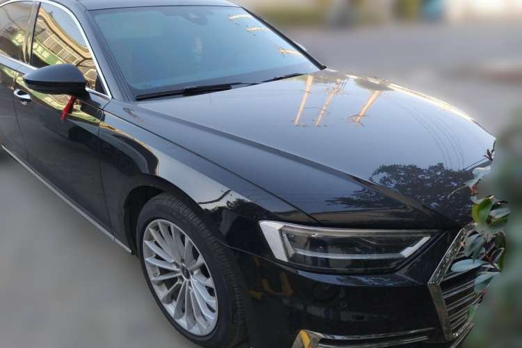 Used Audi A8 2022 A8L 50 TFSI quattro Comfort Edition Collector's Model Front Right 45 Deg