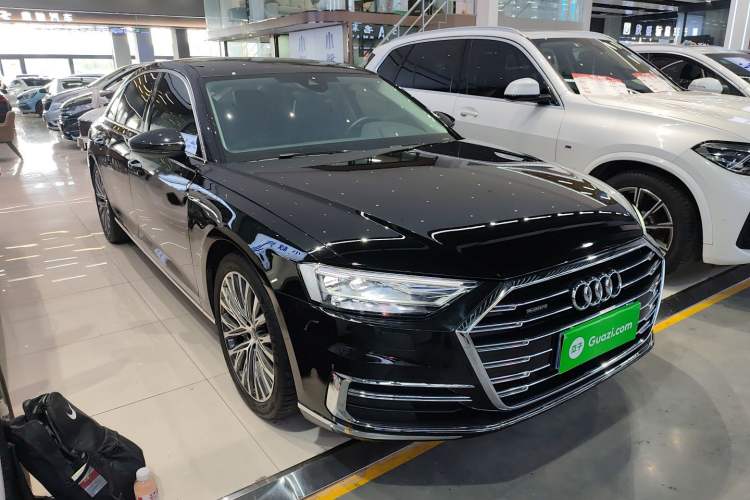 Used Audi A8 2022 A8L 50 TFSI quattro Comfort Edition Collector's Model Front Right 45 Deg