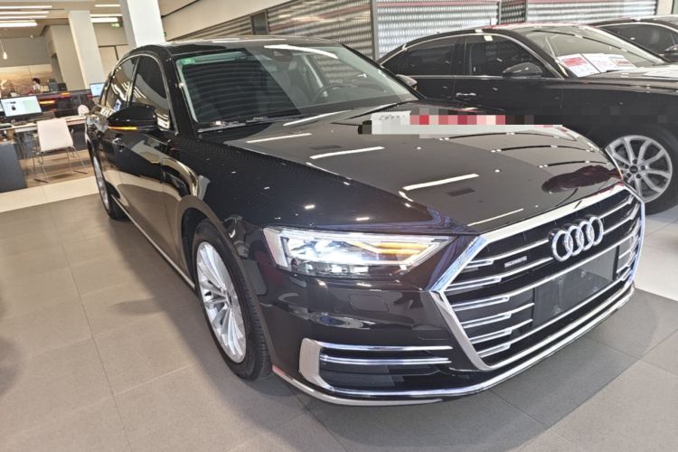Used Audi A8 2022 A8L 50 TFSI quattro Comfort Edition Collector's Model Front Right 45 Deg