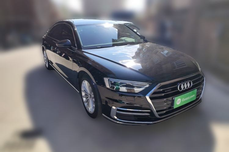 Used Audi A8 2022 A8L 50 TFSI quattro Comfort Edition Collector's Model Front Right 45 Deg