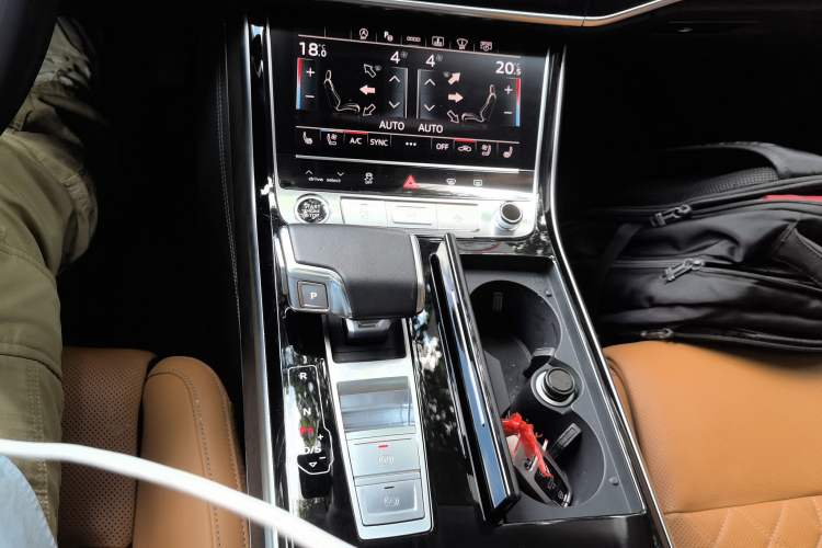 Used Audi A8 2022 A8L Horch Founder's Edition Legendary Model Gear Lever