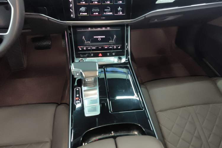 Used Audi A8 2022 A8L 50 TFSI quattro Luxury Collection Edition Gear Lever