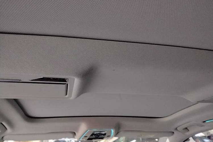Used Audi A8 2022 A8L 50 TFSI quattro Comfort Edition Collector's Model Headliner