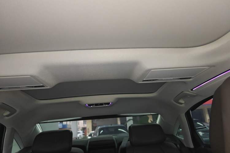 Used Audi A8 2022 A8L 50 TFSI quattro Comfort Edition Collector's Model Headliner