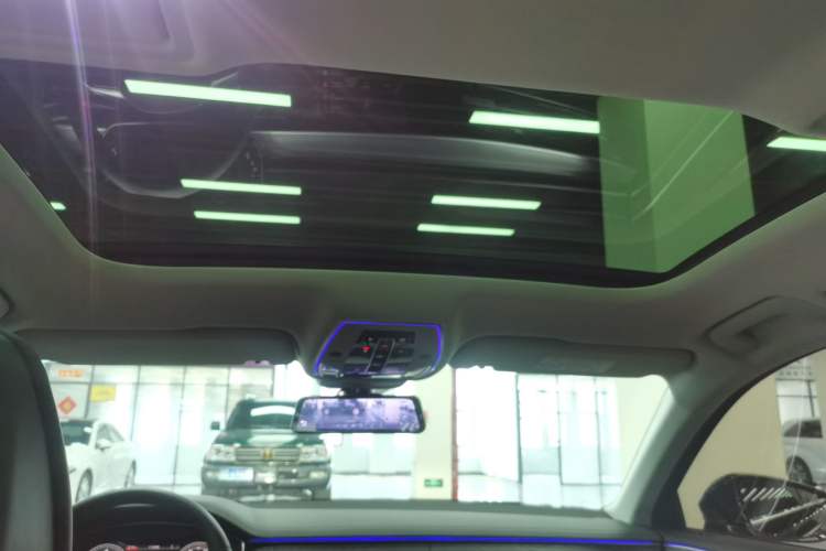Used Audi A8 2022 A8L 50 TFSI quattro Comfort Edition Collector's Model Headliner