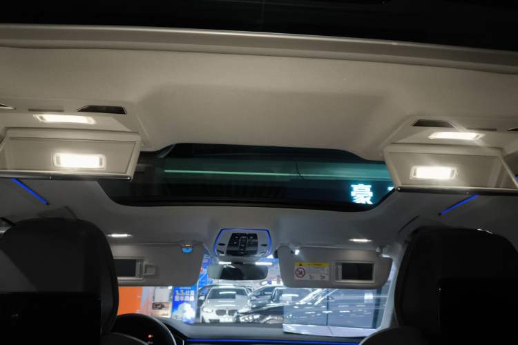 Used Audi A8 2022 A8L 50 TFSI quattro Comfort Edition Collector's Model Headliner