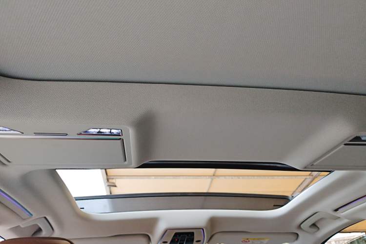 Used Audi A8 2022 A8L 50 TFSI quattro Comfort Edition Collector's Model Headliner