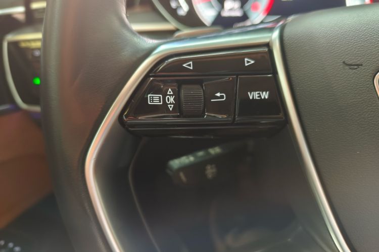 Used Audi A8 2022 A8L 50 TFSI quattro Comfort Edition Collector's Model Interior 1